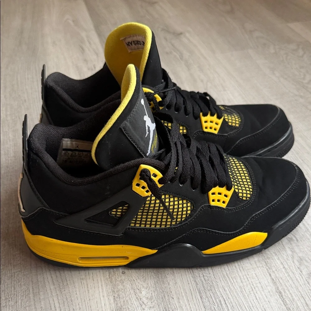 Jordan iconic sneakers